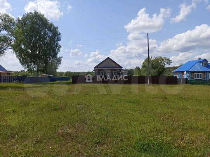 Дом 30 м² на участке 10 сот.