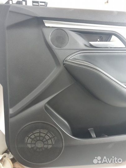 Обшивка боковой двери передняя левая Jac J7 2023