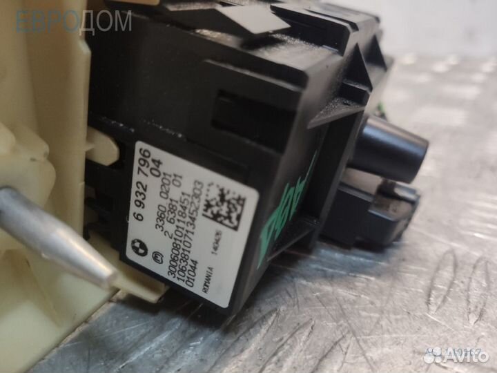 Переключатель управления светом на BMW E81 s114056