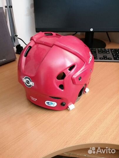 Шлем хоккейный jofa 690