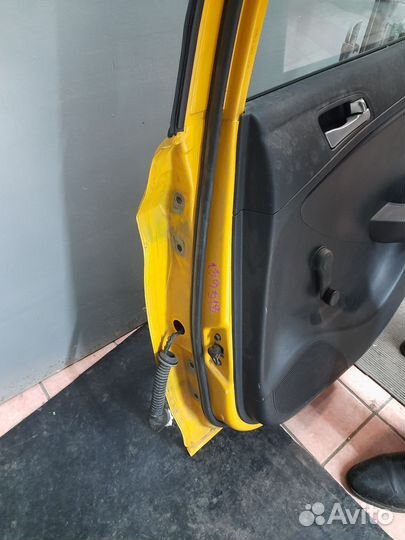 Дверь задняя правая hyundai solaris седан