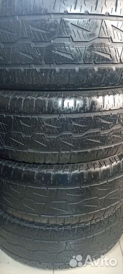 Bridgestone Dueler A/T 265/70 R16