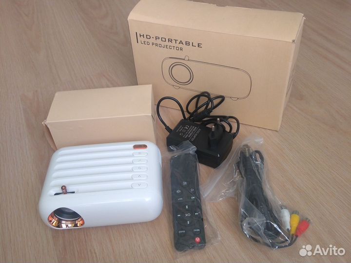 Проектор LCD Everycom T3A
