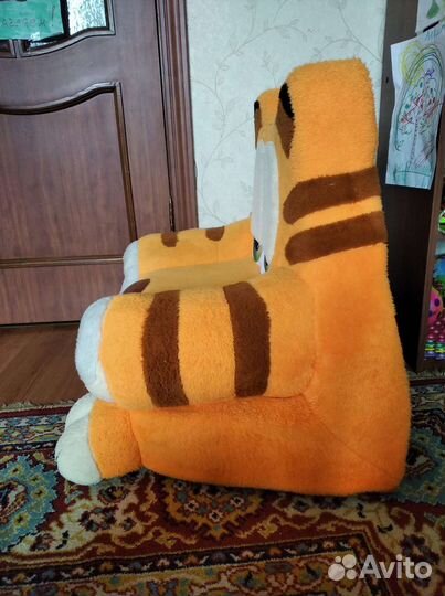 Детское кресло