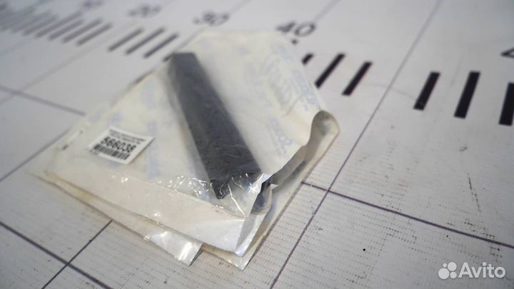 Вкладыш каретки пластиковый (7544726) Yale