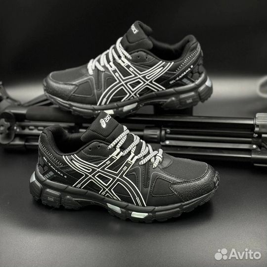 Кроссовки asics