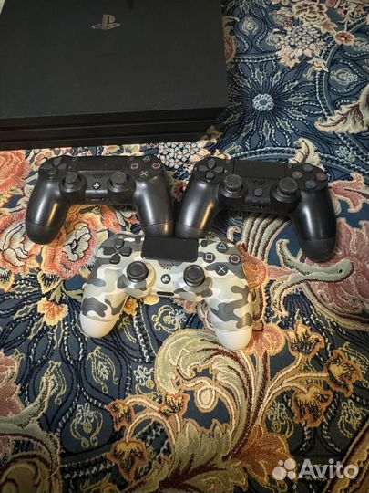 Sony PS4 pro 1tb