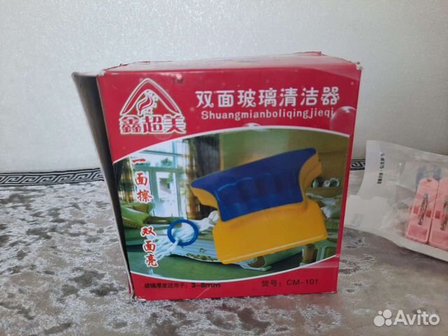 Щетка новая для мытья окон