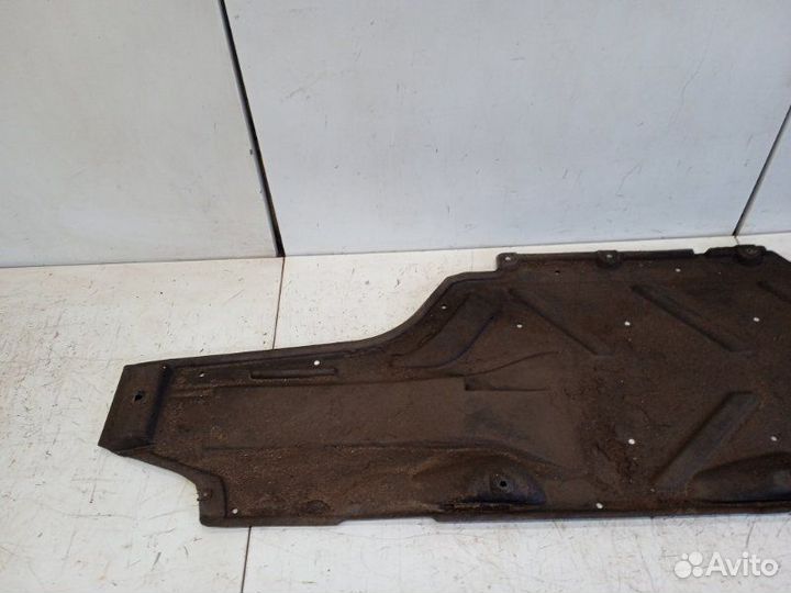 Защита антигравийная правая Mercedes-Benz A-Class