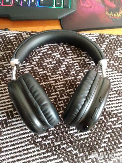 Беспроводные наушники hoco