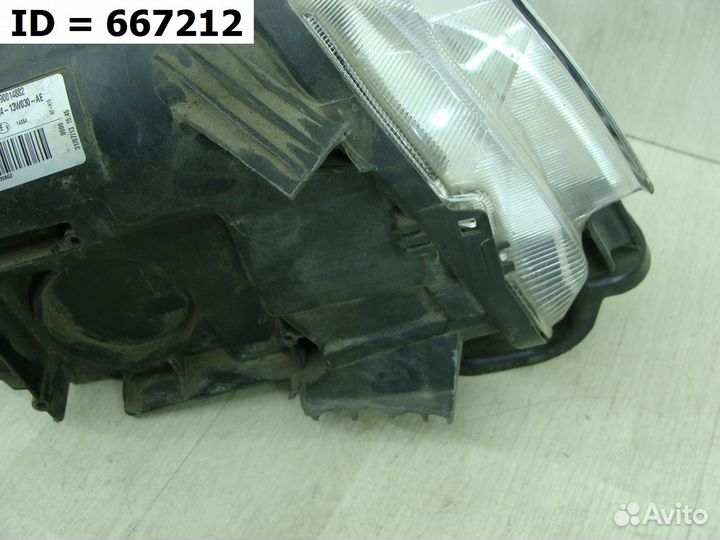 Фара левая Ford Kuga