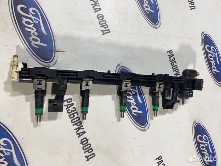 Топливная рампа Ford Fusion хэчбэк 1.4 2007