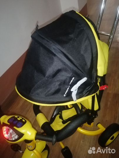 Детский велосипед с родительской ручкой