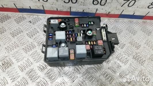 Блок предохранителей opel mokka (LKR11M101)