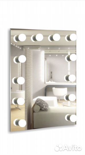 Зеркало гримёрное с подсветкой новое