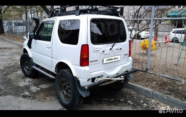 Suzuki Jimny 0.7 AT, 2011, 200 000 км