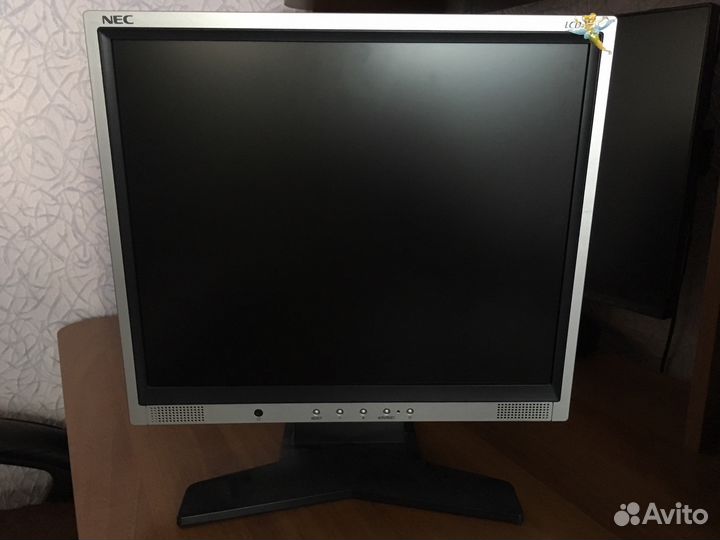 Монитор NEC