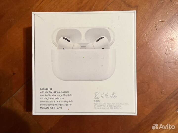 Коробка от airpods