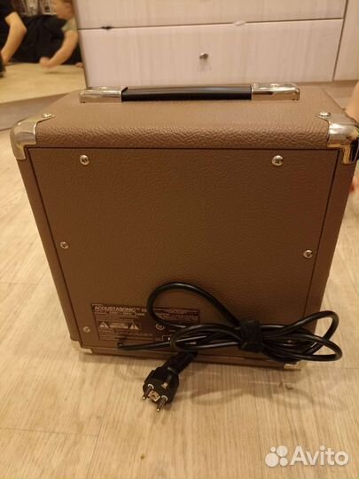 Гитарный комбоусилитель fender acoustasonic 15