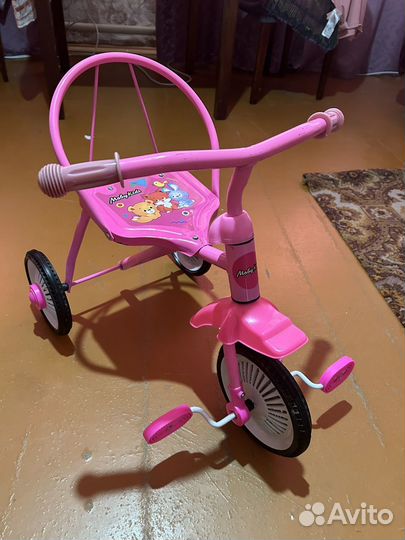 Трехколесный велосипед