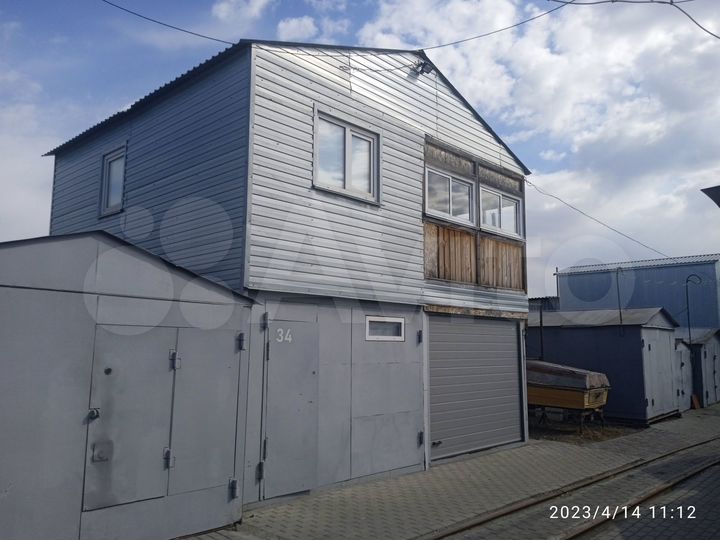 Гараж, > 30 м²