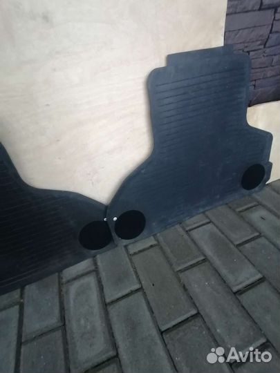 Задние коврики черные bmw 3