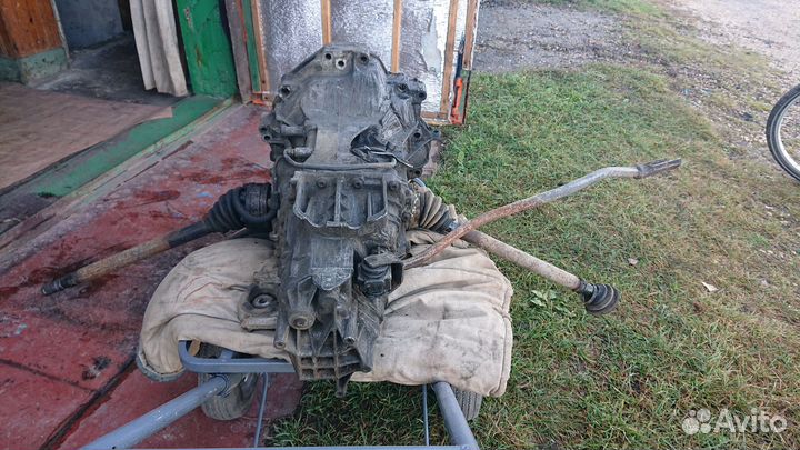 Запчасти на audi 80