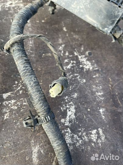 Клемма акб плюсовая для Hyundai Grand Starex H1