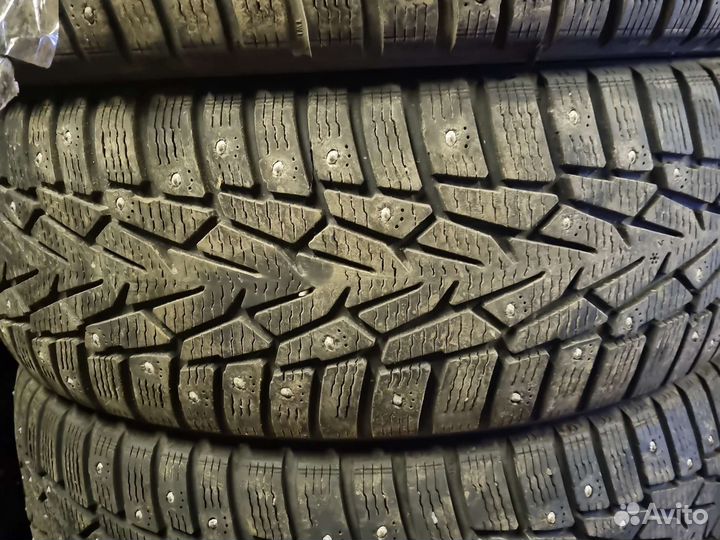 Nokian Tyres Hakkapeliitta 7 SUV 215/60 R17 100T
