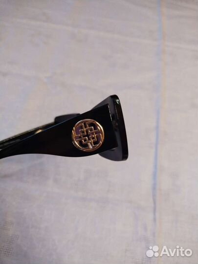 Солнцезащитные очки женские