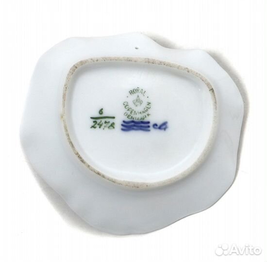 Фарфоровая ваза 