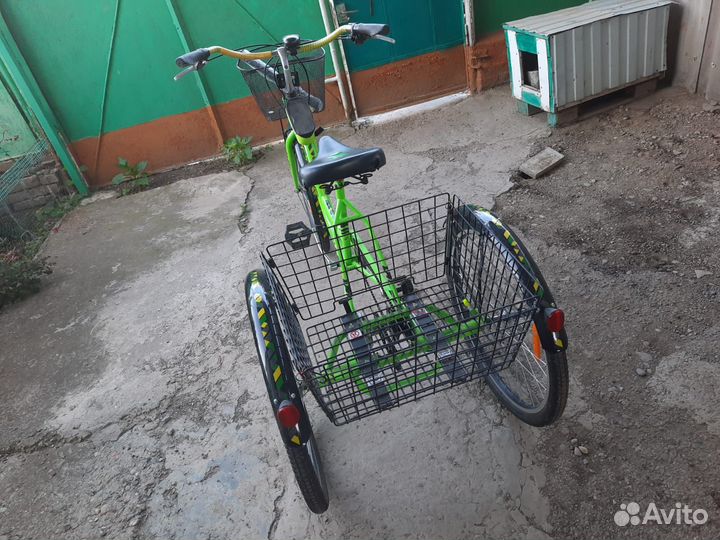 Трехколесный велосипед для взрослых