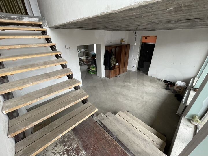 Дом 240 м² на участке 5 сот.