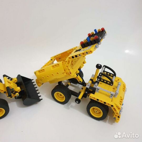 Lego Technic самосвал и погрузчик