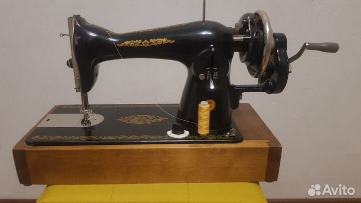 Швейная машинка