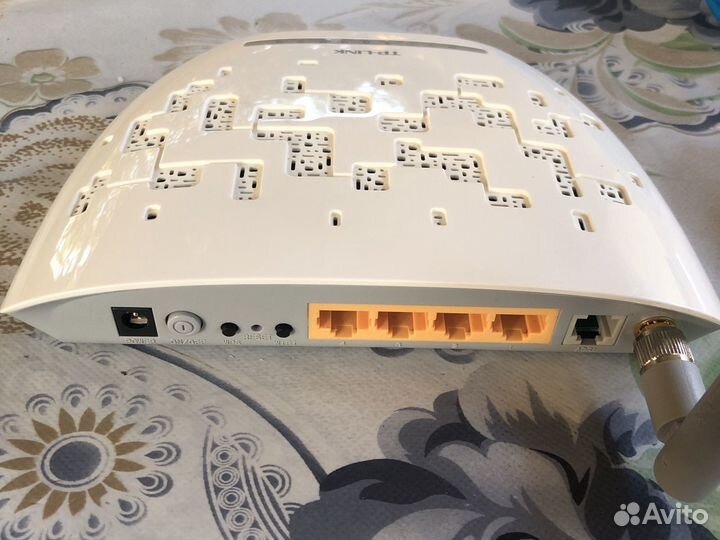 Роутер TP-link TD W8951ND