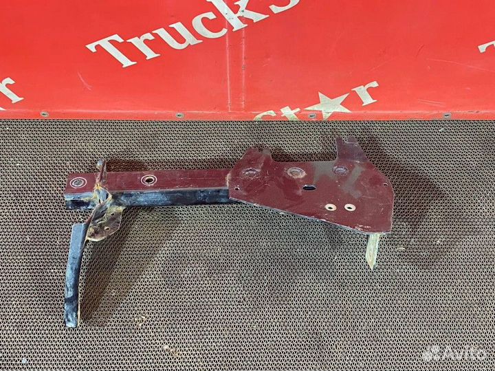 Кронштейн ящика акб Daf XF105