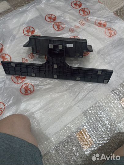 Подставки, динамики и пульты для различных тв