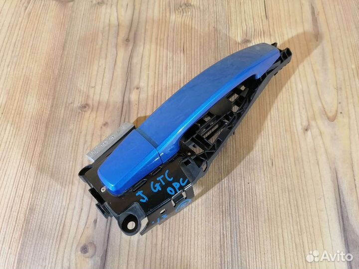 Opel Astra J GTC OPC Ручка двери правая купе