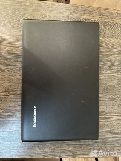 Большой 17,3 дюймовый ноутбук Lenovo g700