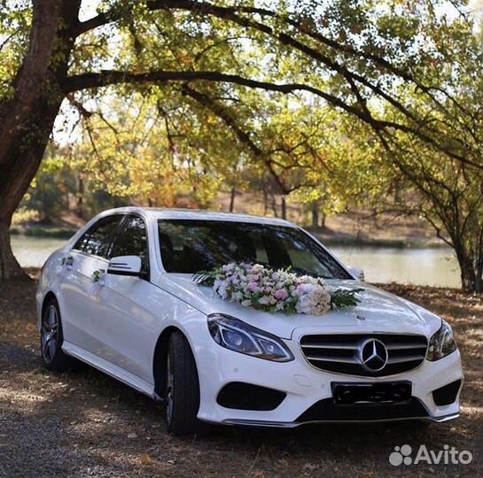 Прокат свадебного авто