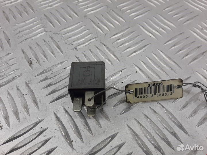 Реле (прочие) Volkswagen Passat B5 1999 8D0951253A