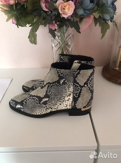 Полусапожки женские 36