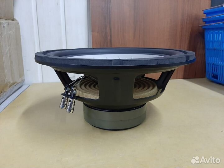 Динамик для сабвуфера 