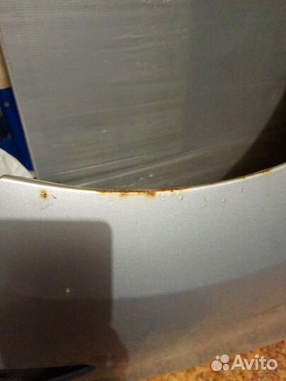 Крыло б/у тойота