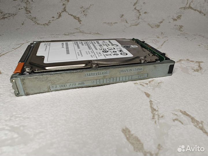 Жесткий диск 900 гб Внутренний EMC 005049206