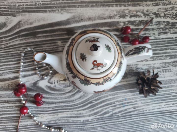 Чайник заварочный фарфоровый