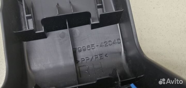 Накладка декоративная RAV 4 2013