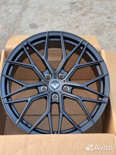 Диски Vorsteiner R18 5x112 Audi BMW WW Skoda черны