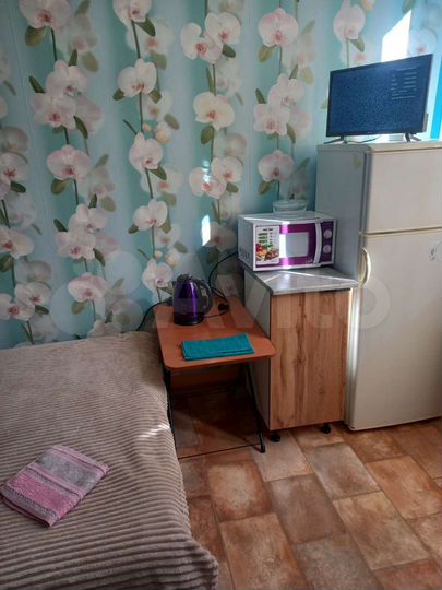 Комната 15 м² в 2-к., 1/1 эт.